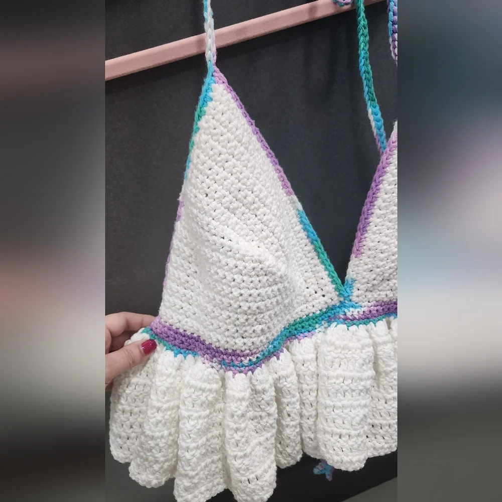 Ruffle Top - Picture 2 of 4